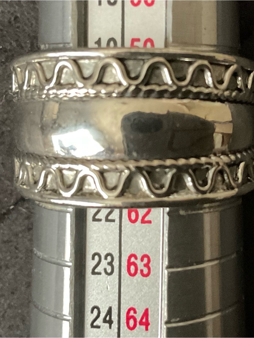 Vintage 1990s Solid Silver Wide Cigar Band Ring - Picture 9 of 10